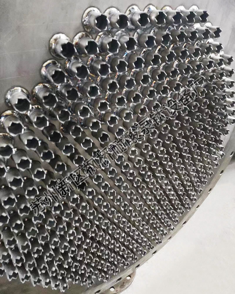 全钛换热器带分布管板